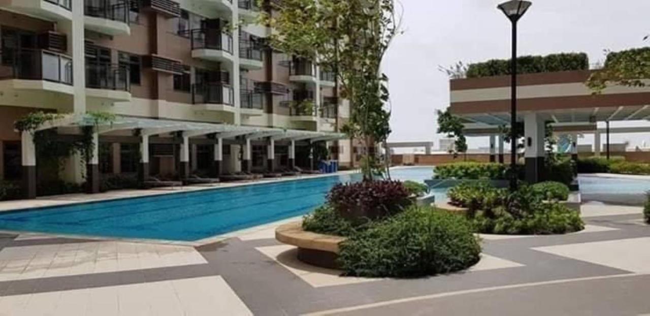 Aparthotel The Radiance Manila Bay à Pasay Extérieur photo